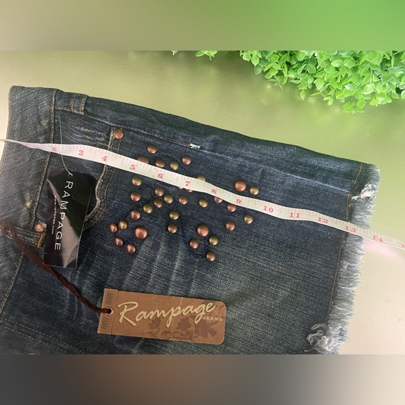 Rampage Distressed Embellished Studded Jean Skirt Juniors Size 13 NWT - Picture 7 of 14